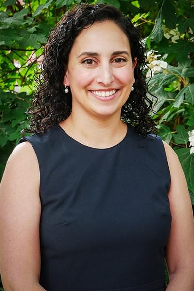 Headshot of Dina Nakhleh
